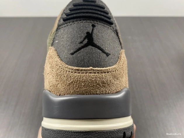One Kick Jordan Retro Patchwork 3 DO1830-200 Air Camo 0716